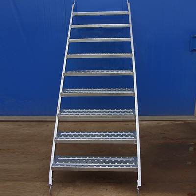 福建腳手架廠家 專供安全爬梯 施工爬梯